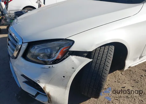 2019 Mercedes-Benz S 560 z USA, uszkodzony, nr VIN WDDUG8DB3KA474213